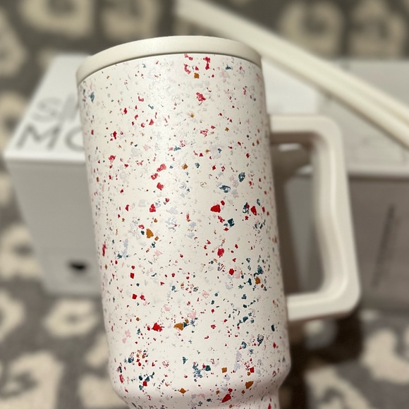 Simple Modern TREK 40oz Tumbler in Cream Terrazzo 🤩New 🆕 & Never Used 😍 - Picture 9 of 17